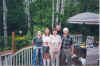 RogerHeidiFamily.jpg (587779 bytes)